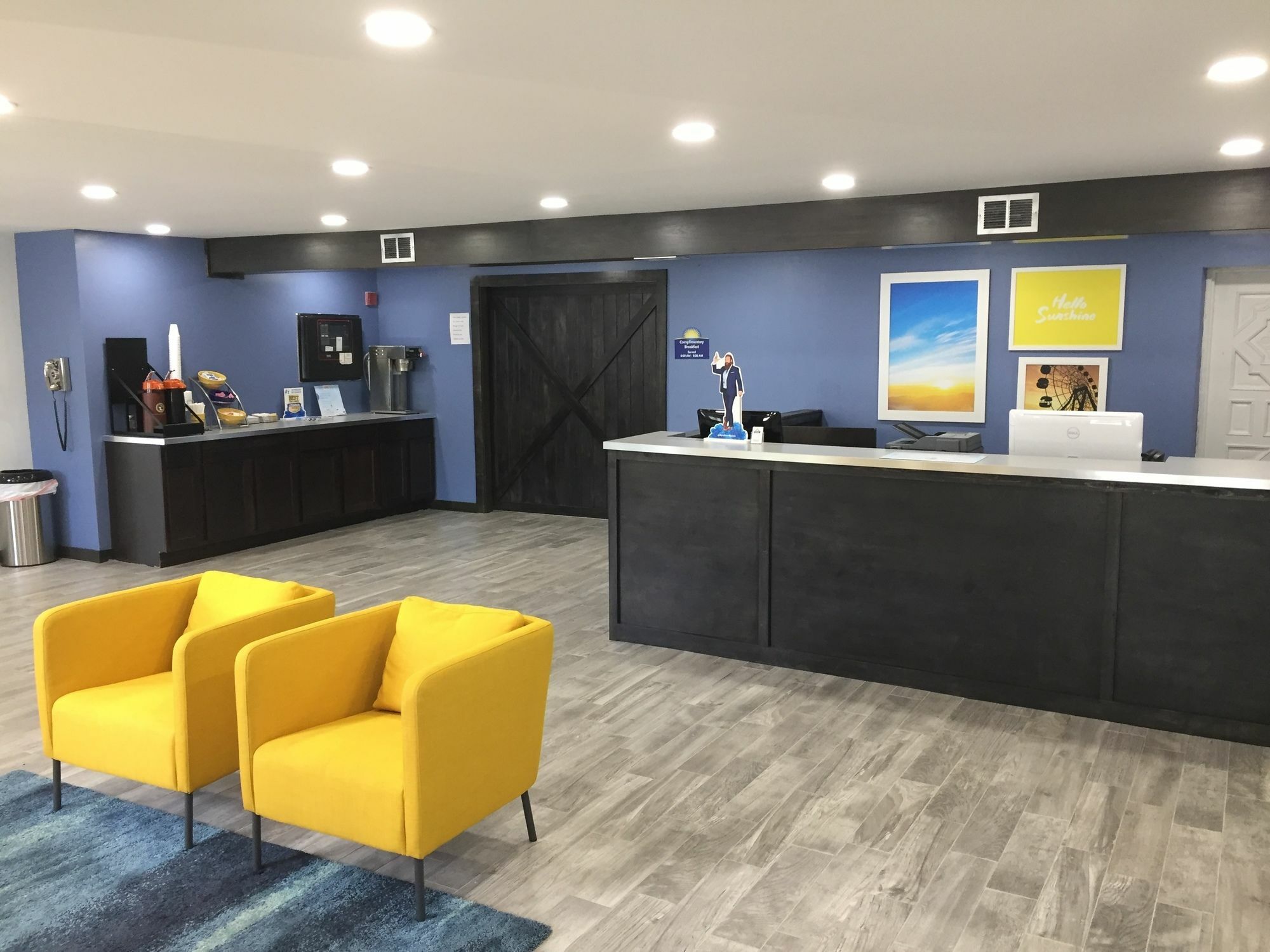 Days Inn & Suites By Wyndham Cincinnati North Springdale Exterior foto